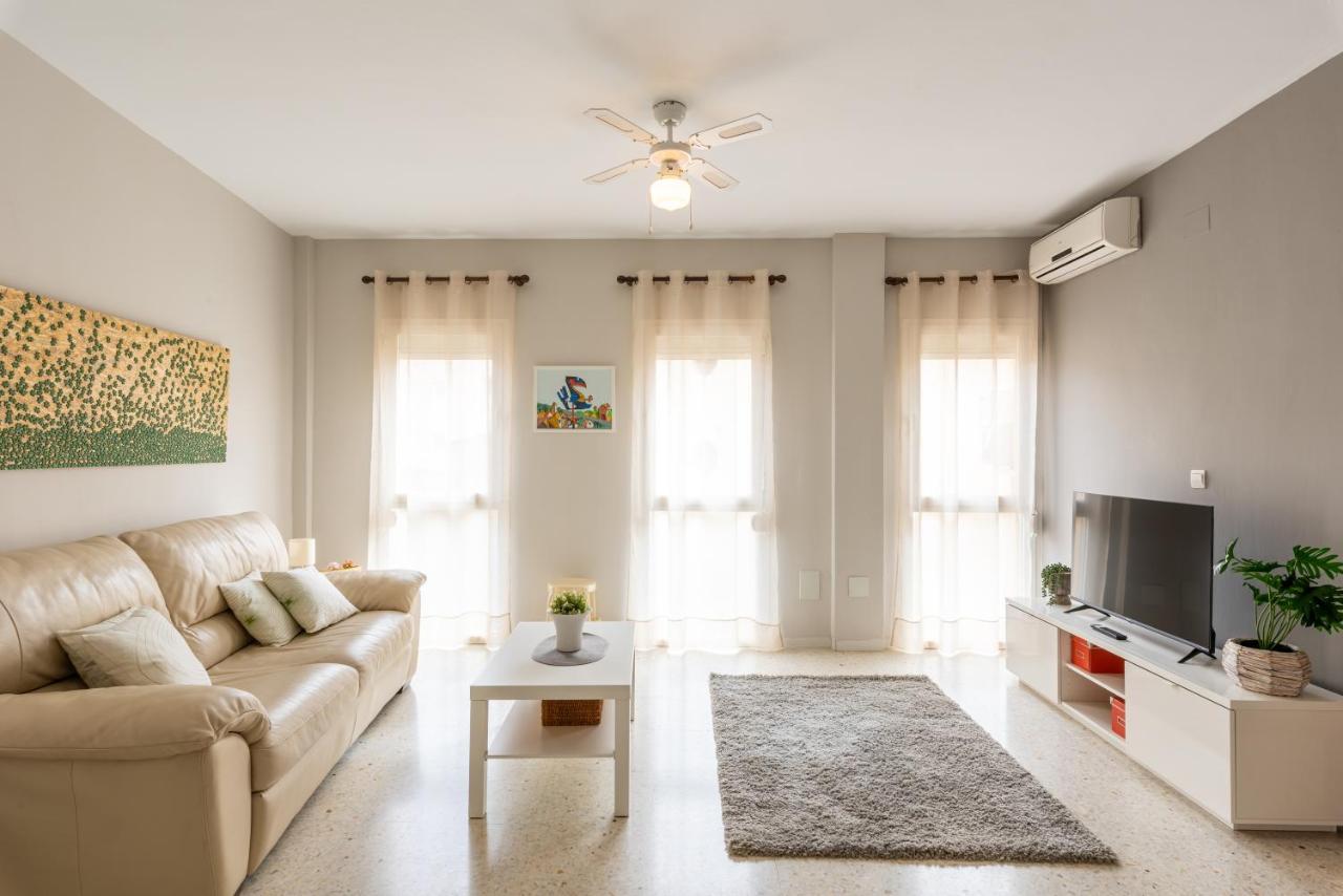 Wintowinrentals Fabulosa Ubicacion, Luminoso Y Comodo Apartamento Con Wifi Màlaga Exteriér fotografie